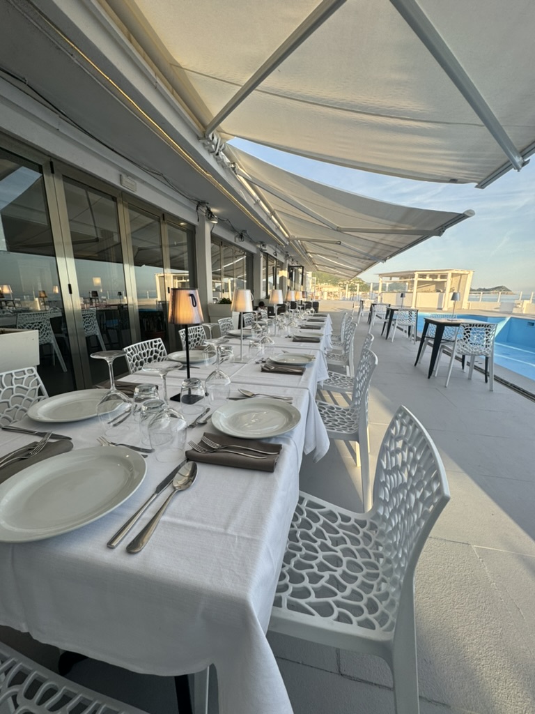 Ristorante Bordo Piscina Sol Levante